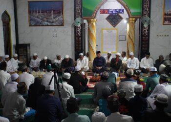 PEMKAB HSS HADIRI MAULID DI KECAMATAN DAHA SELATAN