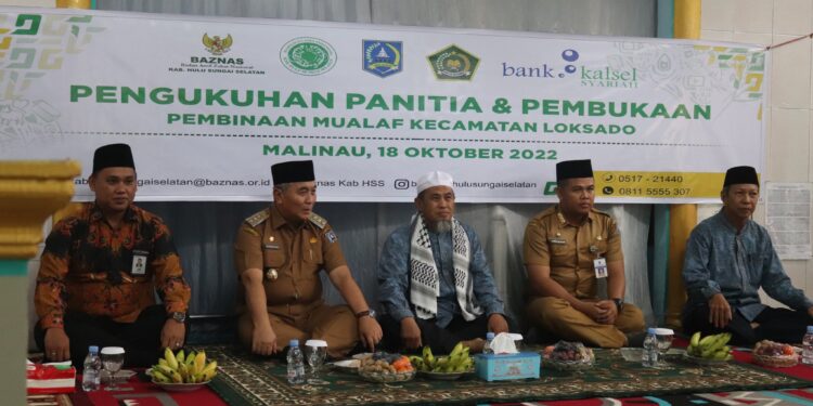 Bupati HSS Membuka Acara Kegiatan Pengukuhan Panitia dan Pembinaan Muallaf Kec. Loksado