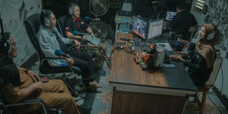 “PEMKAB HSS BERSAMA KONI KAB. HSS PAPARKAN KESIAPAN JELANG PORPROV KALSEL XI DI HULU SUNGAI SELATAN“