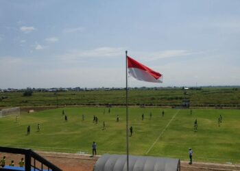 Tim Sepak Bola HSS Menang di Tampilan Perdana Grup B