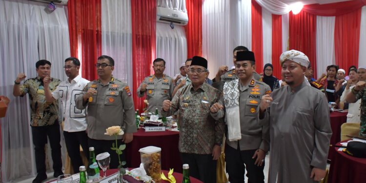 Kapolda Lakukan Kunjungan Kerja ke Polres HSS