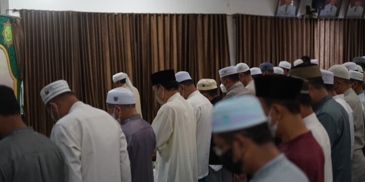 “GERAKAN SHOLAT SUBUH BERJAMAAH LINGKUP PEMKAB HSS”