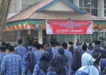 Pemkab HSS Melaksanakan Apel Kesadaran