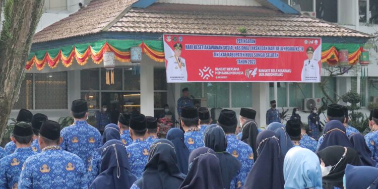 Pemkab HSS Melaksanakan Apel Kesadaran