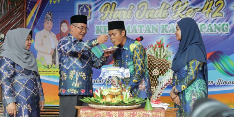 KECAMATAN KALUMPANG RAYAKAN HARI JADINYA YANG KE-42 TAHUN