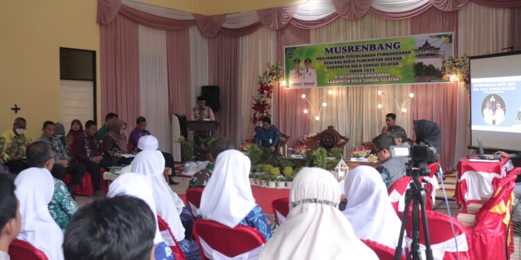 BUPATI HSS BUKA MUSRENBANG RKPD KECAMATAN ANGKINANG
