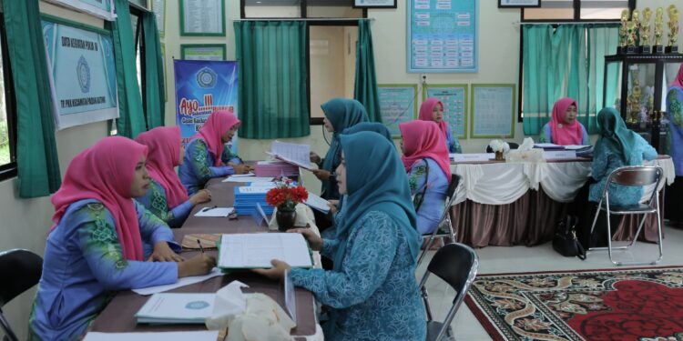 WILAYAH KECAMATAN PADANG BATUNG DAN LOKSADO IKUTI PENILAIAN LOMBA PKK