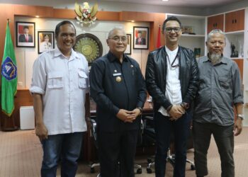 BUPATI HSS TERIMA AUDIENSI DENGAN PERUM LKBN ANTARA BIRO PROV. KALSEL