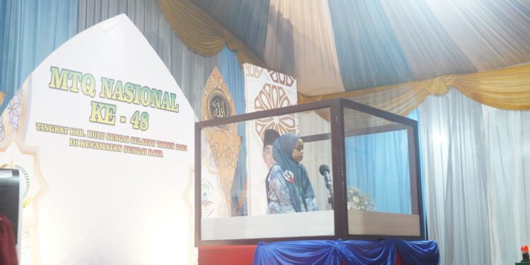 BUPATI HSS SAKSIKAN PELAKSANAAN MTQ KE-48 DI SUNGAI RAYA
