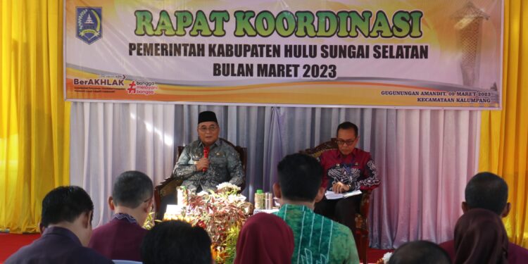 PEMCAM KALUMPANG GELAR RAKOR BULAN MARET PEMKAB HSS DI GAGUNUNGAN AMANDIT RESTO