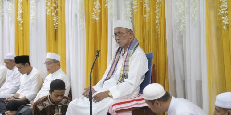 BUPATI HSS HADIRI HAULAN SYEKH ABDUSSOMAD BIN SYEKH MUHAMMAD AZHARI