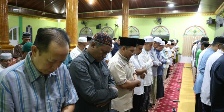 SUBUH BERJAMAAH PEMKAB HSS DI KOTA SAMARINDA
