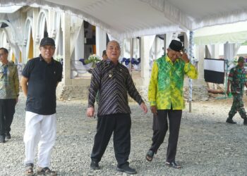 BUPATI HSS TINJAU PERSIAPAN AKHIR PELAKSANAAN HAULAN GURU KAPUH YANG KEDUA