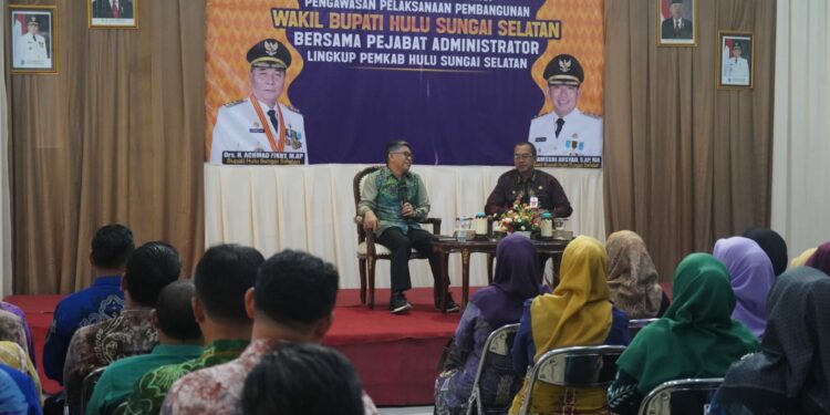 WAKIL BUPATI HSS LAKUKAN RAMAH TAMAH DAN AUDIENSI PEMBANGUNAN BERSAMA PEJABAT ADMINISTRATOR