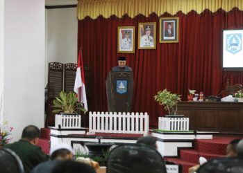 BUPATI HSS BERIKAN TANGGAPAN TERHADAP PEMANDANGAN UMUM FRAKSI DPRD ATAS RANPERDA TENTANG PENYELENGGARAAN SPBE