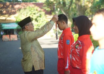 BUPATI HSS H. ACHMAD FIKRY MEMUKAU SEMANGAT PEMUDA DENGAN PEMBUKAAN RESMI PELATIHAN PASKIBRAKA