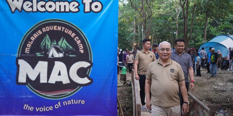 SYUKURAN DAN SILATURAHMI JAJARAN PEMKAB HSS SAMBIL MEMIKMATI KEINDAHAN ALAM LOKSADO