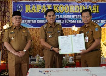 RAKOR KECAMATAN, BUPATI HSS MINTA MAKSIMAL LAYANI MASYARAKAT.