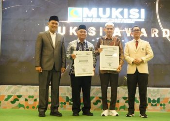 BUPATI TERIMA PENGHARGAAN SEBAGAI PELOPOR RUMAH SAKIT SYARIAH
