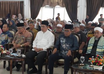 RAJUT KEBERSAMAAN, ZURIAT DATU HAMAWANG GELAR SILATURAHMI