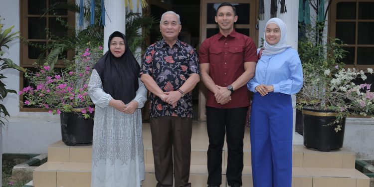 SINERGI DEMI KEMAJUAN: BUPATI HSS TERIMA SILATURAHMI DANDIM 1003