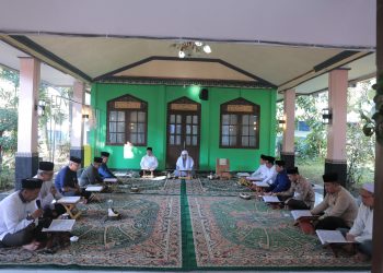 BUPATI HSS MENGIKUTI KHATAMAN AL-QUR’AN DAN TAUSIYAH AGAMA