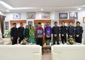 TIM KESENIAN HSS WAKILI KALSEL DALAM AJANG FESTIVAL MUSIK TRADISIONAL DI TMMI