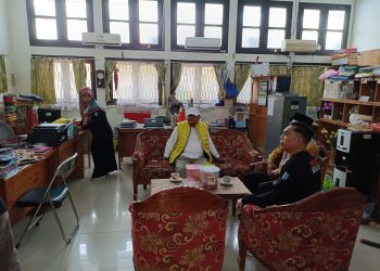 PJ BUPATI KUNJUNGI DINAS PENDIDIKAN KAB. HSS