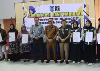 PEMKAB HSS BERSAMA KANWIL KEMENKUMHAM KALSEL GELAR SOSIALISASI DAN PEMBINAAN PENYELENGGARAAN KEKAYAAN INTELEKTUAL (KI)