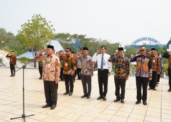 ZIARAH MAKAM PAHLAWAN: MEMUPUK SEMANGAT KEBANGSAAN DAN PERSATUAN