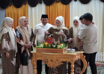 MILAD KE 54 TAHUN, PJ. BUPATI HSS GELAR SYUKURAN DAN SANTUNAN ANAK YATIM