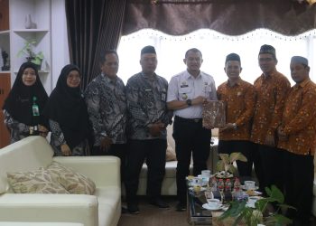PERERAT SILATURAHMI DAN KERJASAMA, PJ BUPATI HSS SILATURAHMI BERSAMA DPD AGPAI KAB. HSS