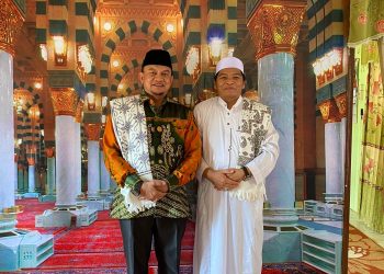 PJ. BUPATI HSS BERSILATURAHMI KE KEDIAMAN KETUA MUI KAB. HSS