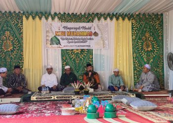 PJ. BUPATI HSS MENGHADIRI PERINGATAN MAULID NABI MUHAMMAD SAW DI KEDIAMAN KABAG PROKOPIM SETDA KAB. HSS