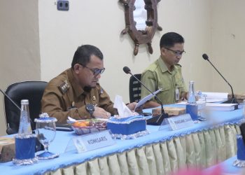HADIRI RAPAT UMUM PEMEGANG SAHAM PT. TIRTA AMANDIT, PJ. BUPATI HSS HARAP TINGKATKAN LAYANAN