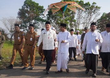 HADIRI APEL HARI SANTRI NASIONAL 2023, PJ. BUPATI HSS MOTIVASI SANTRI MAMPU TERUS BERDAYA SAING DI MASA PERKEMBANGAN JAMAN