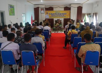 SUASANA CANDA TAWA WARNAI SILATURRAHMI PJ. BUPATI DENGAN KADES DAN PERANGKAT DESA SE-KECAMATAN SIMPUR