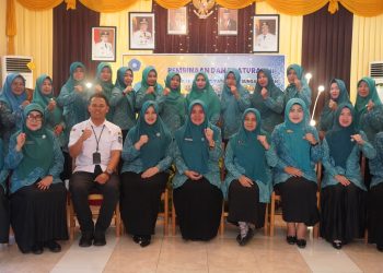 PJ. KETUA TP. PKK BESERTA JAJARAN SAMBANGI KECAMATAN PADANG BATUNG LAKUKAN PEMBINAAN DAN SILATURAHMI