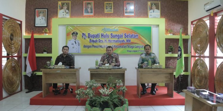SILATURAHMI PJ. BUPATI HSS: MEMBANGUN KERJASAMA ERAT ANTARA PEMERINTAH DAERAH DAN DESA