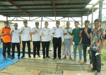 WUJUD KEPEDULIAN PADA MASYARAKAT, PEMKAB HSS SALURKAN BANTUAN SOSIAL UNTUK WARGA TERDAMPAK PUTING BELIUNG