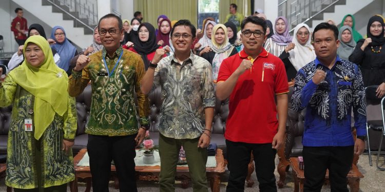 BERDAYAKAN UMKM, PLH. BUPATI HSS BUKA PELATIHAN MANAJEMEN RITEL