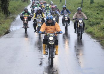 BUKA MUSRENBANG RKPD TAHUN 2025 DI KECAMATAN DAHA BARAT, PJ. BUPATI HSS NGETRAIL TINJAU LANGSUNG LOKASI USULAN