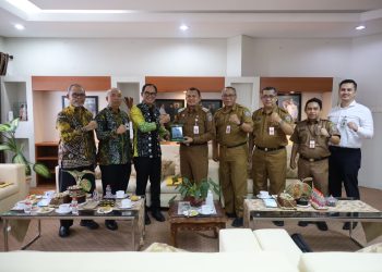 PJ. BUPATI HARAPKAN KERJASAMA DENGAN BANK KALSEL TERUS DITINGKATKAN