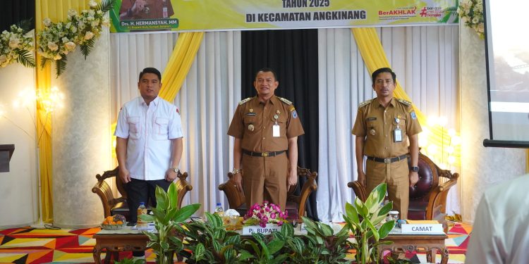 PJ BUPATI HULU SUNGAI SELATAN BUKA MUSRENBANG KECAMATAN ANGKINANG, FOKUS PADA PRIORITAS PEMBANGUNAN TAHUN 2025