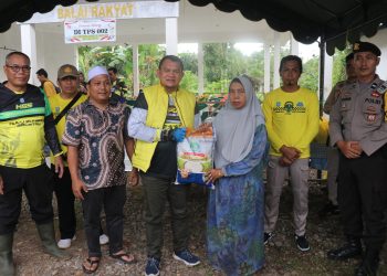 PJ BUPATI HSS BERBAGI SENYUM KEBAHAGIAAN, MELAKUKAN TURKAM DI KECAMATAN SIMPUR DAN KALUMPANG