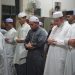 SUASANA KHIDMAT: PJ. BUPATI HSS SHALAT TARAWIH BERJAMAAH DI PONPES TARBIYATUL FURQAN