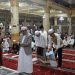 PJ BUPATI HSS LAKSANAKAN SHOLAT IDUL FITRI BERSAMA KELUARGA DAN MASYARAKAT KOTA KANDANGAN