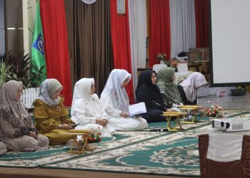 MEMPERERAT TALI SILATURAHMI DAN MENINGKATKAN KEIMANAN: TP PKK KABUPATEN HSS GELAR KHATAMAN AL-QUR’AN DI BULAN SUCI RAMADHAN