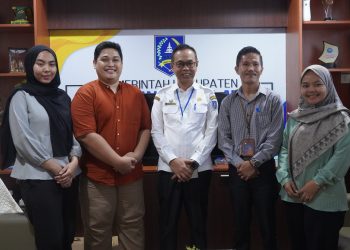 SEKRETARIS DAERAH KABUPATEN HULU SUNGAI SELATAN TERIMA KUNJUNGAN DARI KEPALA KANTOR POS KANDANGAN