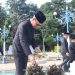 WUJUD SEMANGAT KEBANGSAAN DAN PERSATUAN, PEMKAB HSS LAKSANAKAN ZIARAH MAKAM DAN TABUR BUNGA